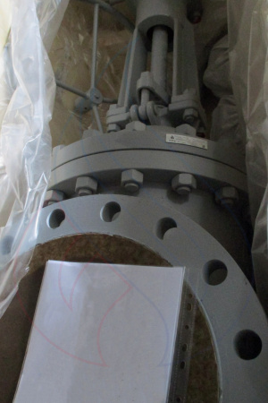 Задвижка стальная 30с599нж ду350 ру25